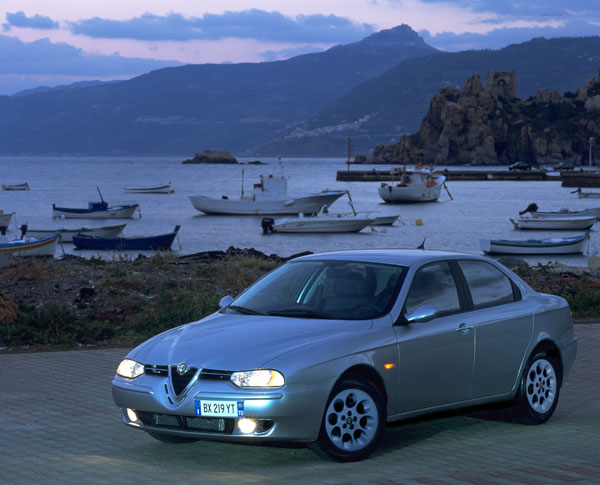 Alfa Romeo 156 00