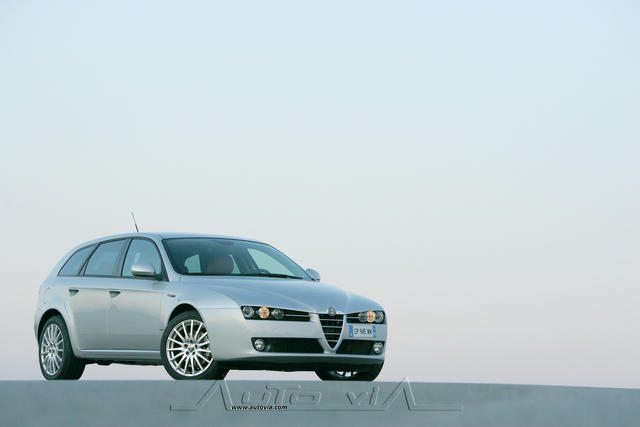 Alfa Romeo 159 SW 09