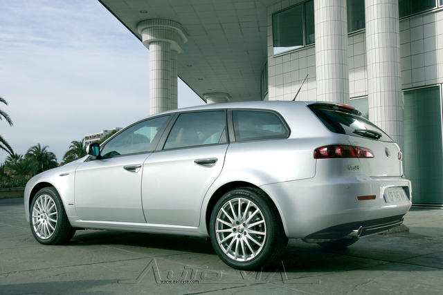 Alfa Romeo 159 SW 17