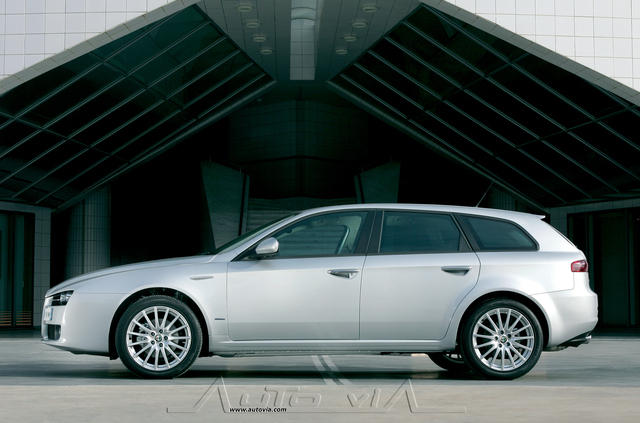 Alfa Romeo 159 SW 18