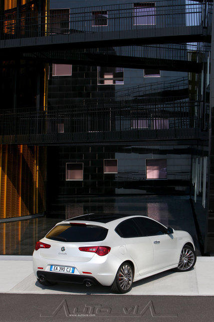 alfa romeo giulietta 07