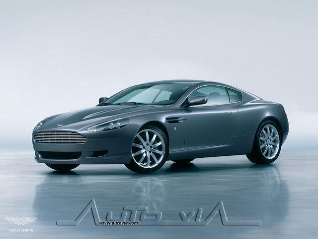 Aston Martin DB9