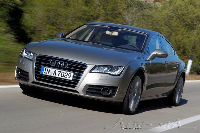 Audi A7 Sportback 2010 06.jpg