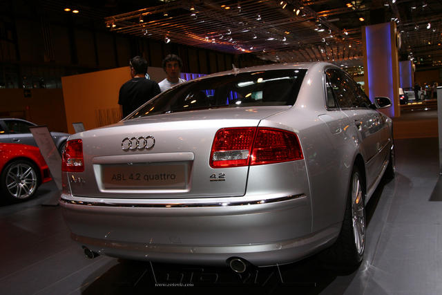 Audi A8 34