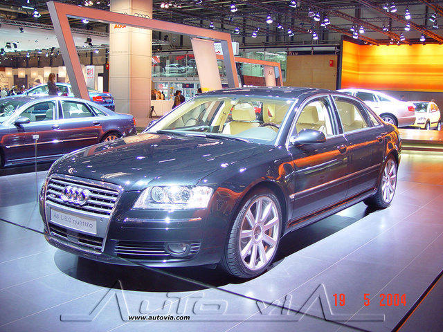 Audi A8 SA 8