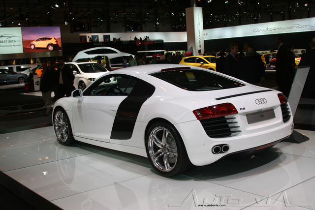 Audi R8 2008 02