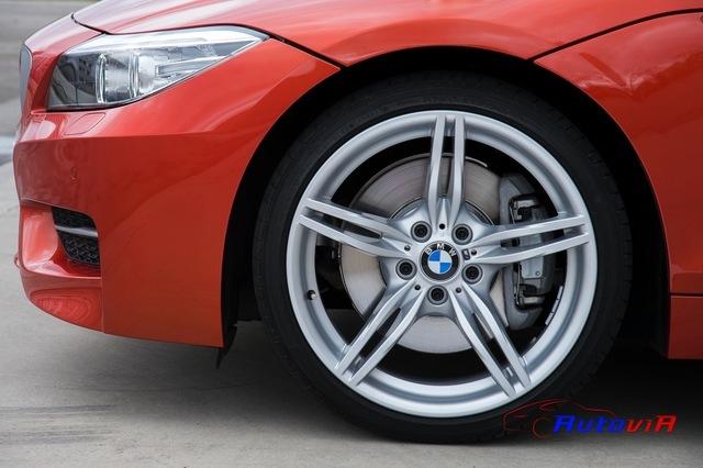 BMW-Z4-2013-136