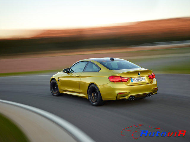 BMW M4 Coupé 2013 06