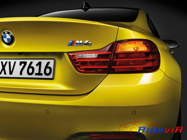 BMW M4 Coupé 2013 26