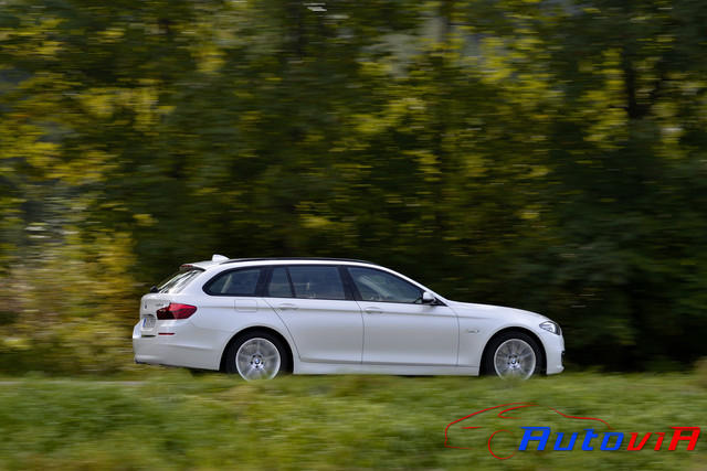 BMW 520d Touring - 24