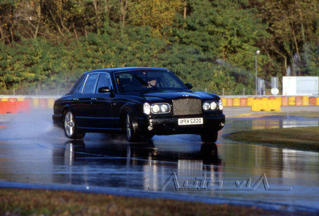 Bentley Arnage 12