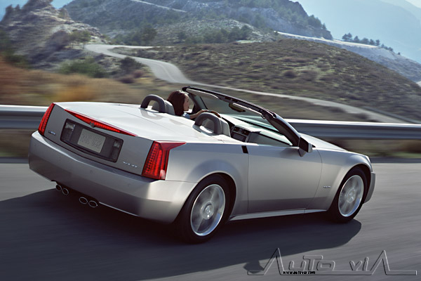 Cadillac XLR 6