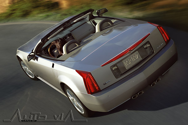 Cadillac XLR 7