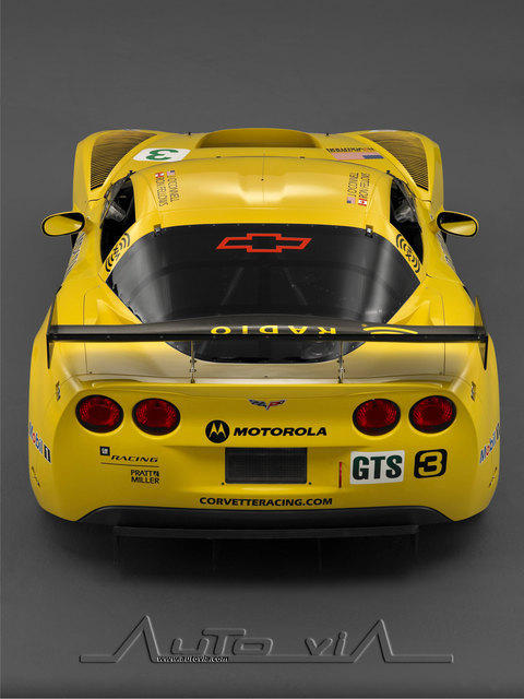 Cevrolete Corvette C6R 15