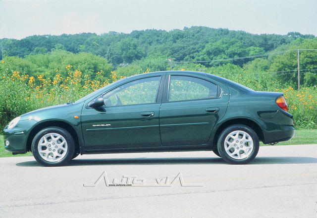 Chrysler Neon 12