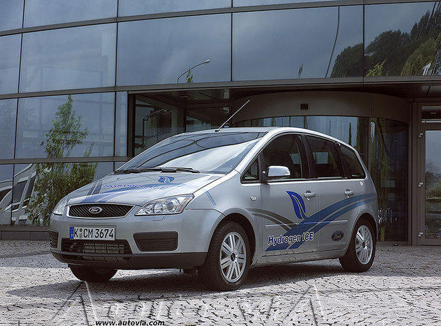 Ford C MAX Hydrogen 1