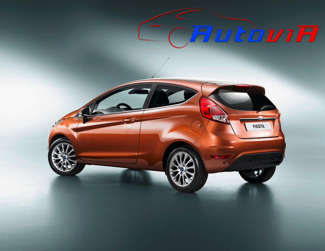 Ford Fiesta 2012 002