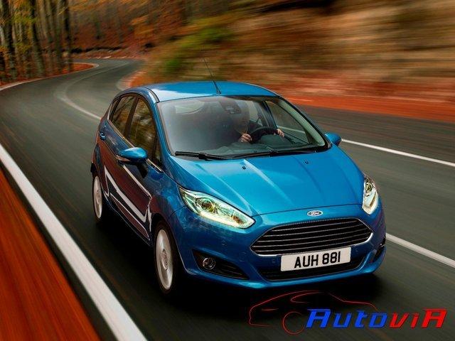 Ford Fiesta Powershift 2013 01