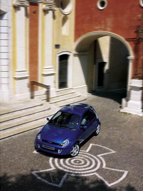 Ford Sportka 3