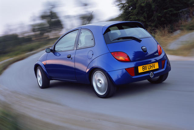 ford SportKa 3