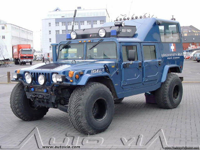 Hummer H1 7artico