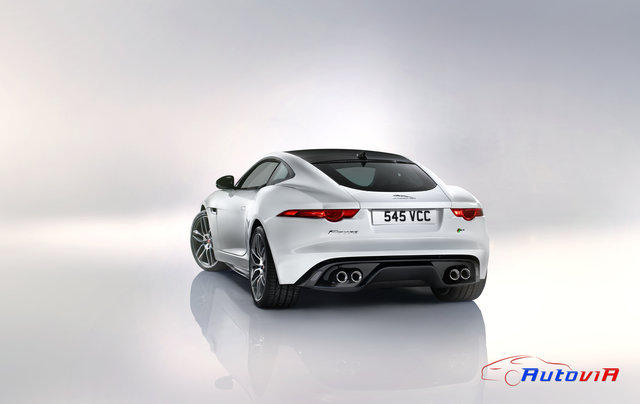 Jaguar F-Type R Coupé 2013 21