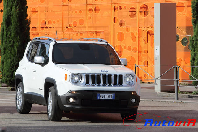 Jeep Renegade Limited 2014 - 32
