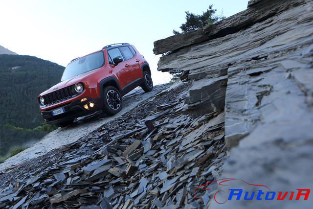 Jeep Renegade Trailhawk 2014 - 12