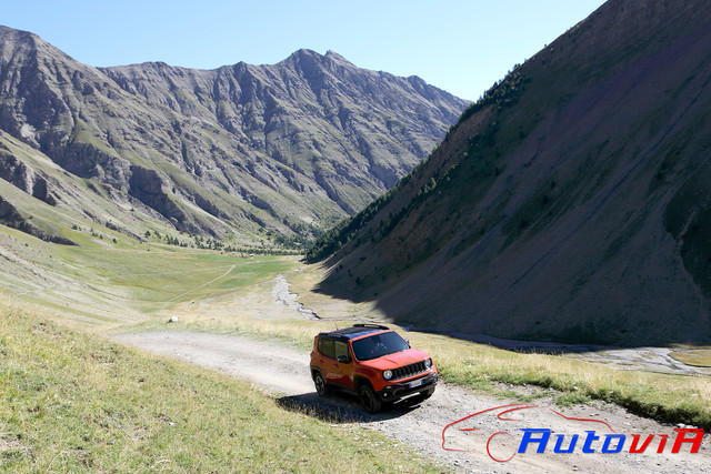 Jeep Renegade Trailhawk 2014 - 18