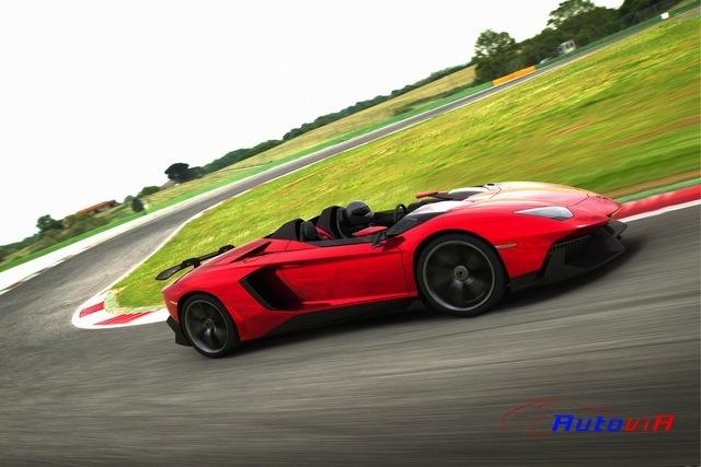 Lamborghini Aventador J 2012 002