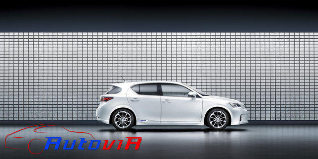 Lexus CT 200h - 02