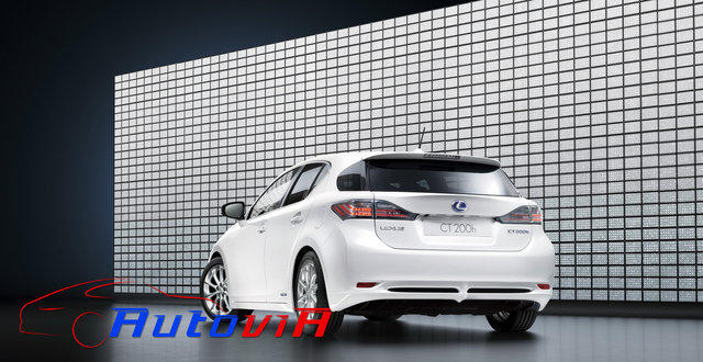 Lexus CT 200h - 06