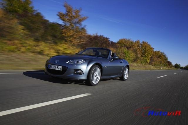 Mazda-MX5-2012-004