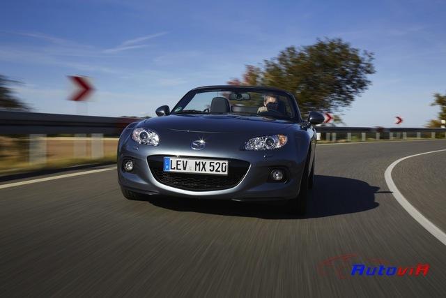 Mazda-MX5-2012-009