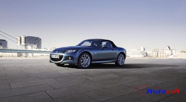 Mazda-MX5-2012-030