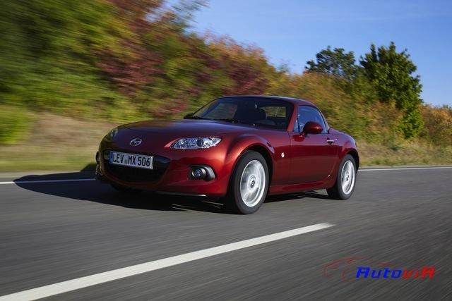 Mazda-MX5-2012-043