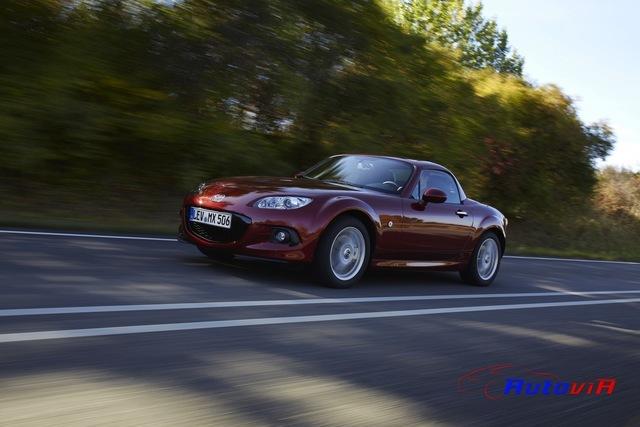 Mazda-MX5-2012-049