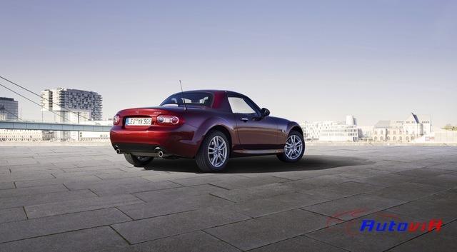 Mazda-MX5-2012-060