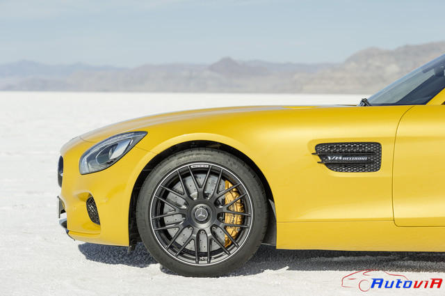 Mercedes-Benz AMG GT 2014 - 26