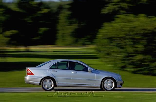 Mercedes AMG C 2