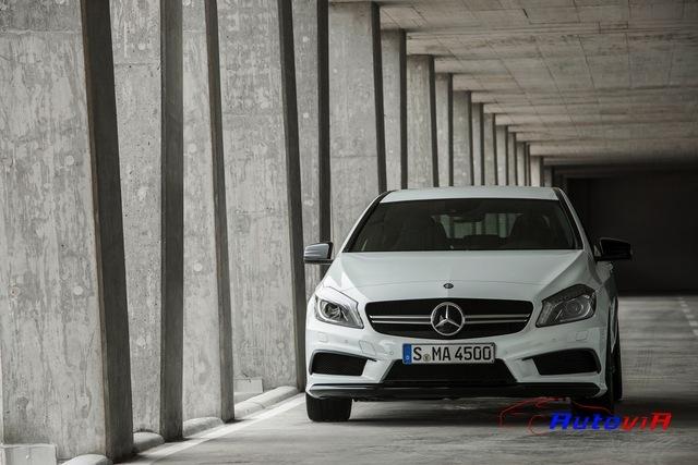 Mercedes-Benz Clase A 45 AMG 05