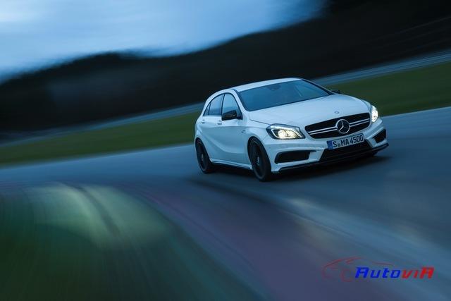 Mercedes-Benz Clase A 45 AMG 15