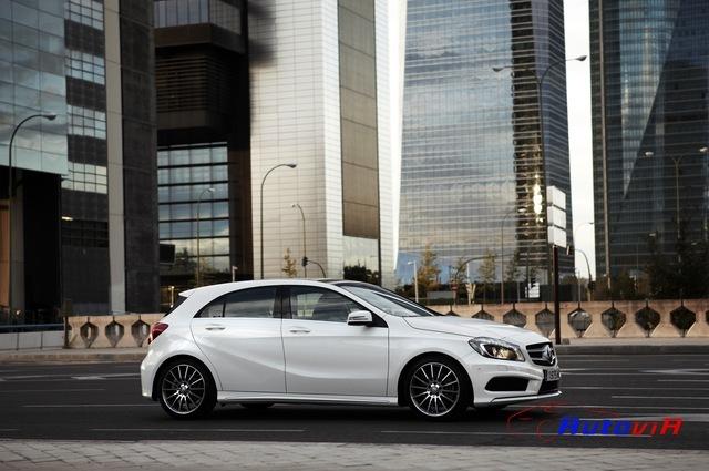 Mercedes-Benz-Clase-A-2012-Alta-055