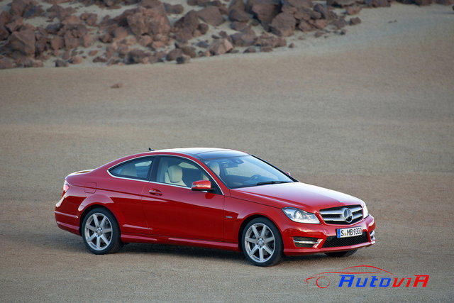 Mercedes-Benz Clase C Coupé - C 350 - Exterior - Fire Opal 01