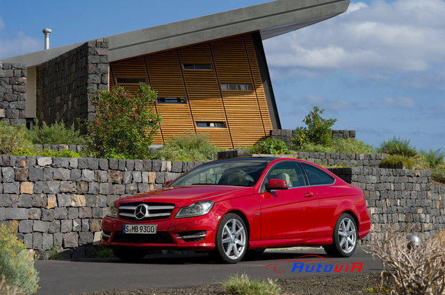 Mercedes-Benz Clase C Coupé - C 350 - Exterior - Fire Opal 12