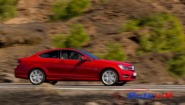 Mercedes-Benz Clase C Coupé - C 350 - Exterior - Fire Opal 14