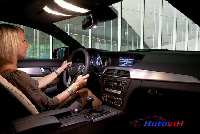 Mercedes-Benz Clase C Coupé - Interior 01