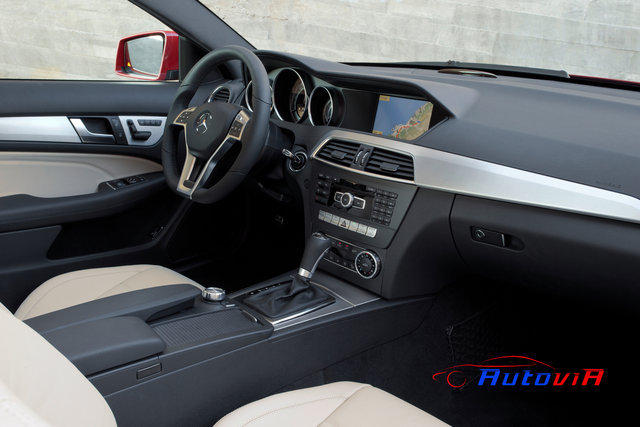 Mercedes-Benz Clase C Coupé - Interior