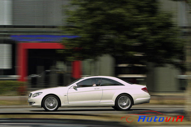 Mercedes-Benz Clase CL - CL 550 - 27.jpg