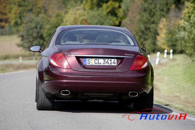 Mercedes-Benz Clase CL - CL 550 4MATIC - 05.jpg